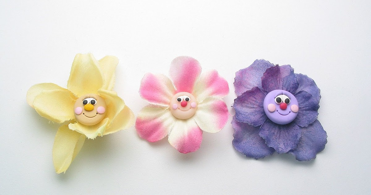 The Constant Crafter Polymer Clay Flower