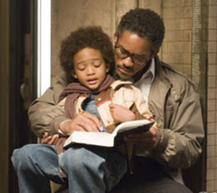 A scene of The pursuit of Happyness _ father & child