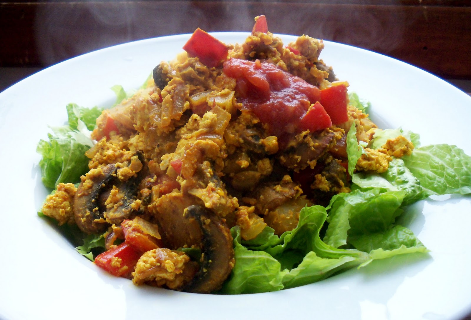 Well on Wheels The traveling vegan chef Tofu Scramble Super Bowl Salad