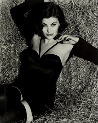 BLONDERED: Beauty Icon: Sherily...