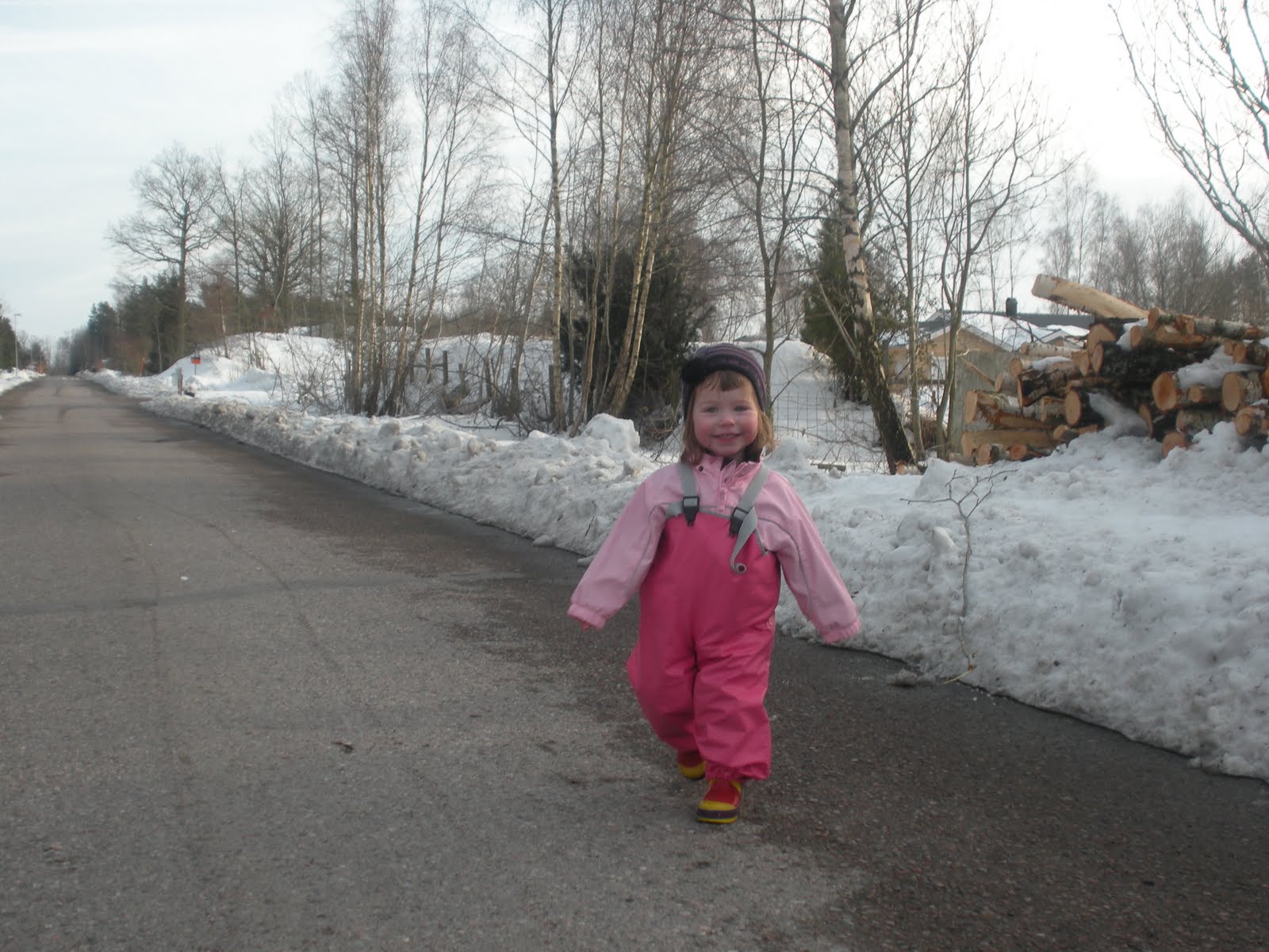 [DSCN1751.jpg]