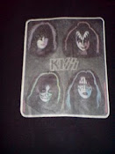 vintage kiss