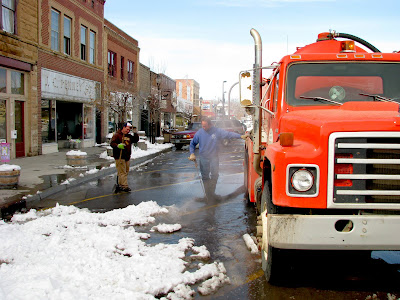 Broadway Street, snow removal in Thermopolis, Wyoming