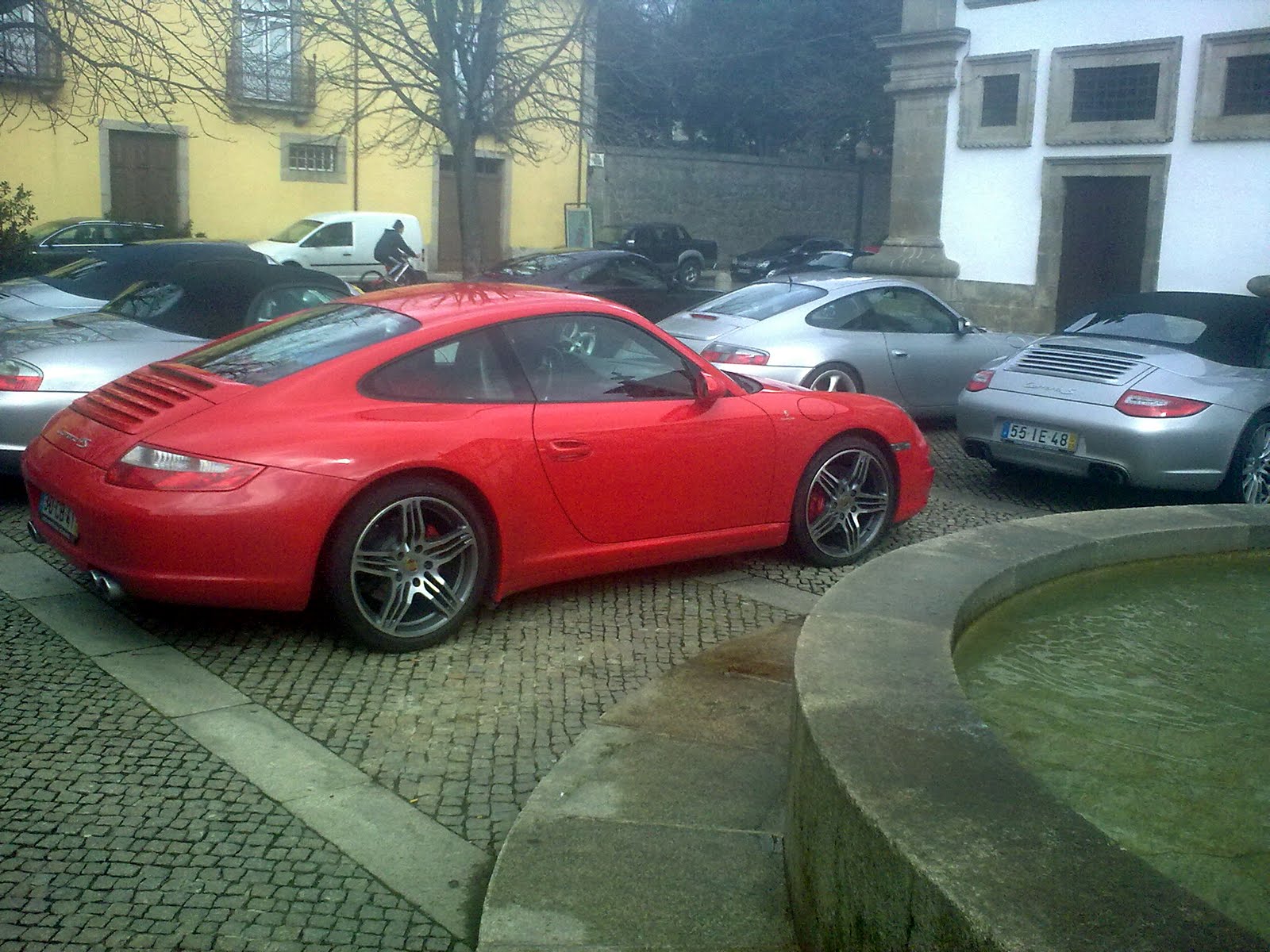 [21022010587.jpg]