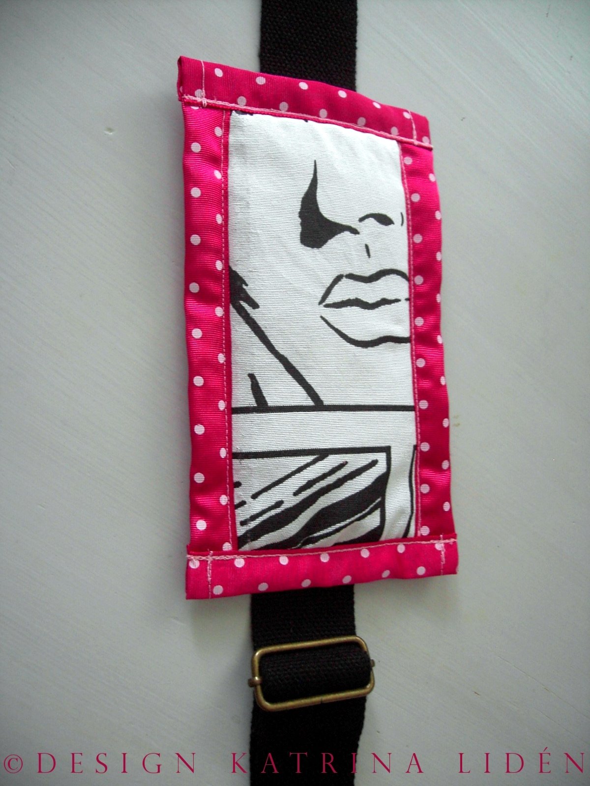 [laptopväska000.JPG]