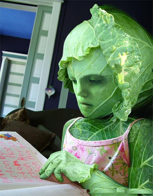 [cabbagegirlvegetarianlg1.JPG]