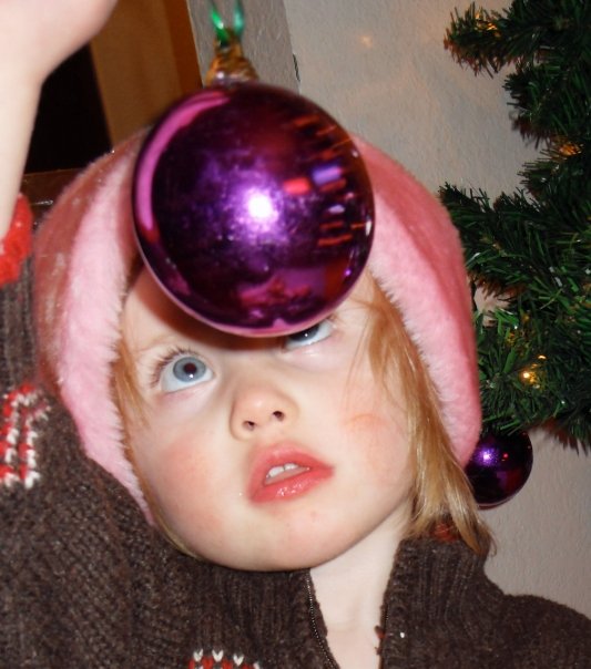 [toddler+ornament.jpg]