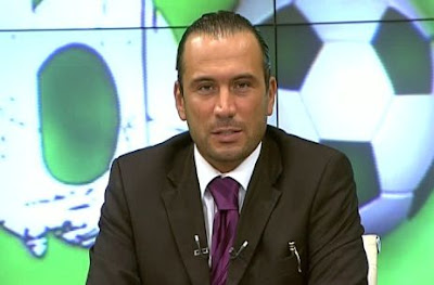 [Resim: ertem-sener-01.jpg]