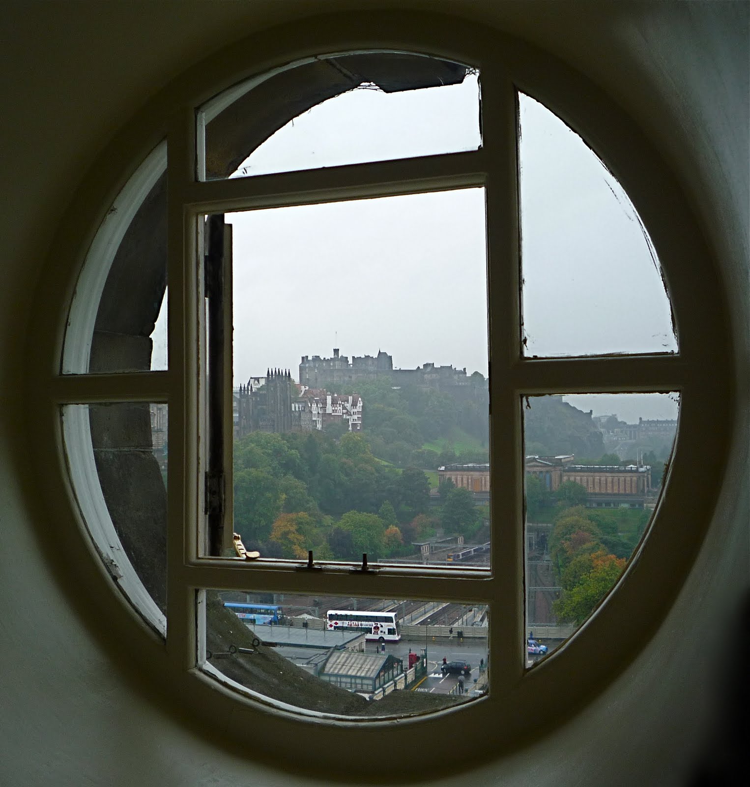Justine Picardie Through the round window...