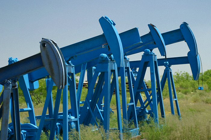 [Oil_Rigs-Blue.jpg]