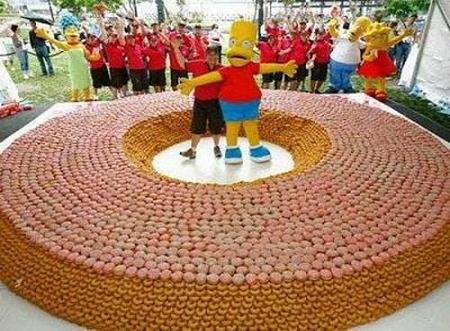 [Donut012.jpg]
