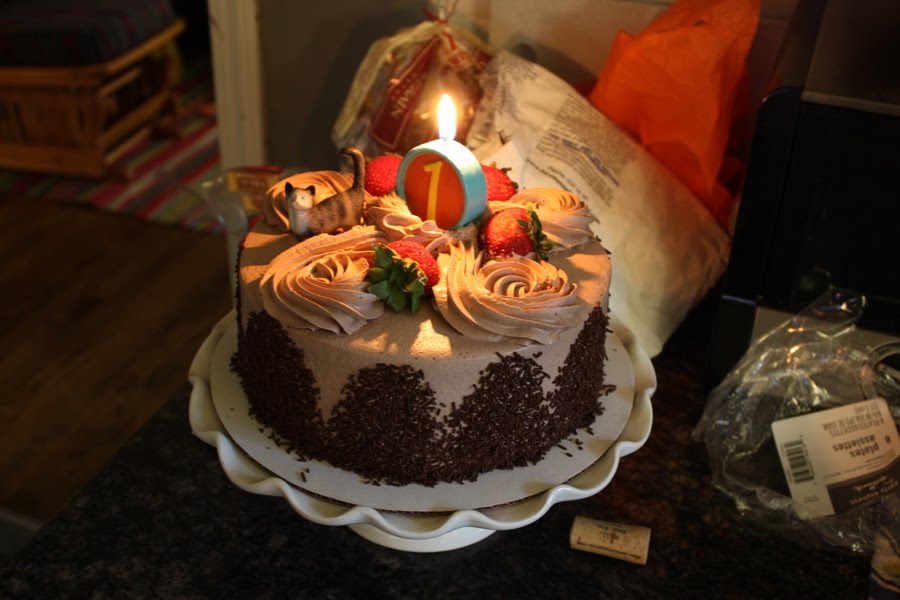 [C's+first+birthday+cake.jpg]