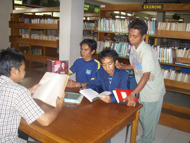 MINAT BACA ANAK JAMBI CUKUP BAIK, CUMA  MASIH KURANG SARANA BACAAN?