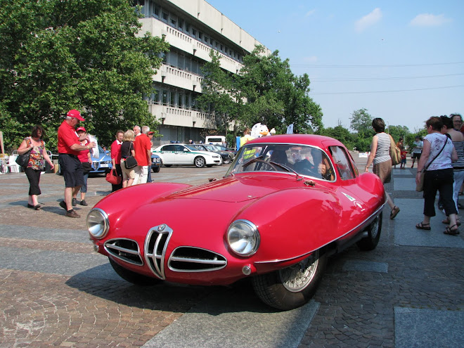 Alfa Romeo Disco Volante com Guido Girotti do " Museo Storico Alfa Romeo "