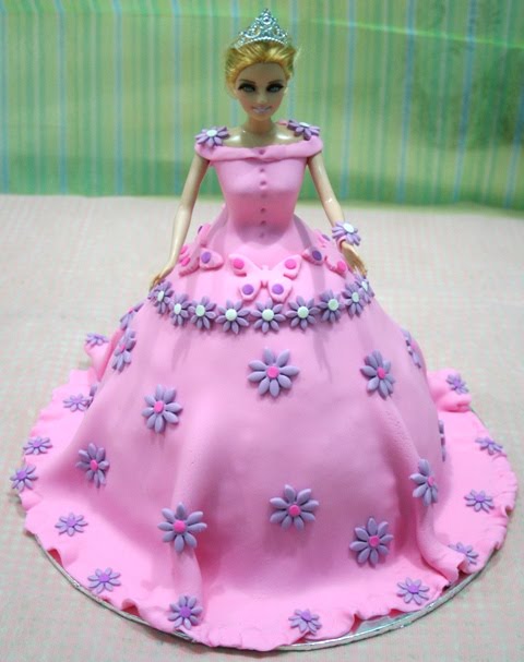 images of barbie cakes. Barbie Cake for Priscila Assa