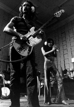 Holger Czukay / Les Vampyrettes - The Photo Song / Biomutanten Holger Czukay / Les Vampyrettes - The Photo Song / Biomutanten