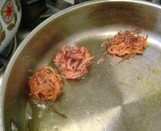 [Beetroot+rosti+cooking.JPG]