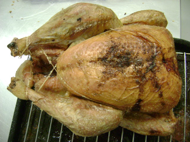 [Free+range+Madgetts+chicken.JPG]