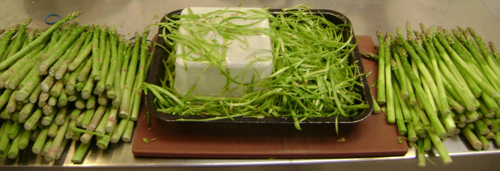 [Asparagus+peeling+tip.JPG]
