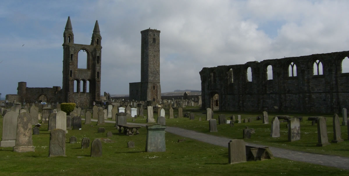 [April+at+St+Andrews+Cathedral+Fife+Scotland.jpg]