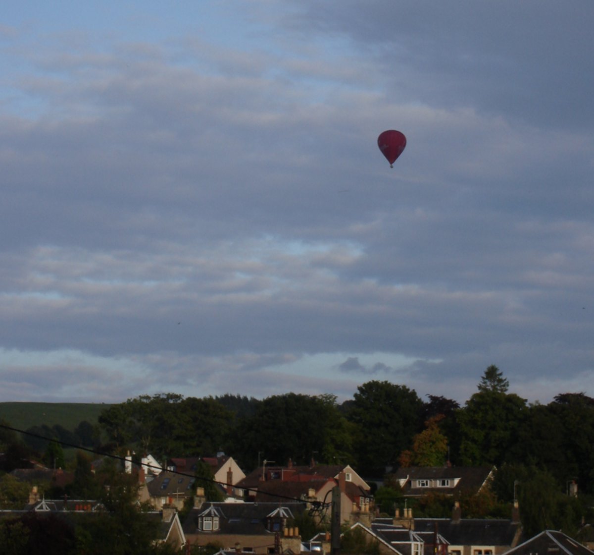 [August+7th+Photograph+Hot+Air+Balloon+Scone+Scotland.jpg]