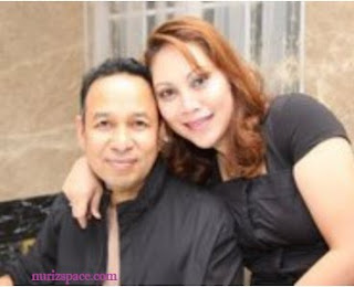 tan sri Rozali bersama isteri pertama beliau, Pn sri Faridah