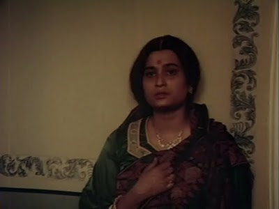 GHARE-BAIRE (1984) Satyajit Ray