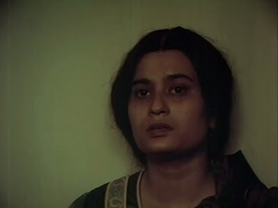 GHARE-BAIRE (1984) Satyajit Ray