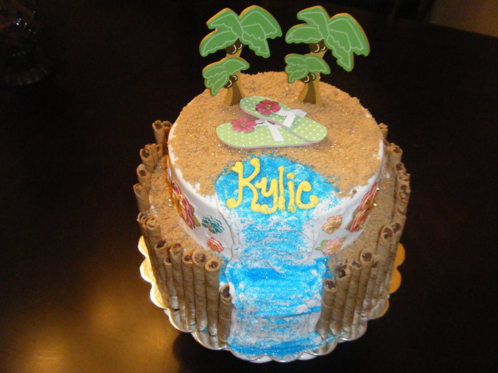 Luau Cake Pictures