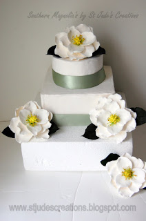 magnolia southern wedding cake gumpaste sugar