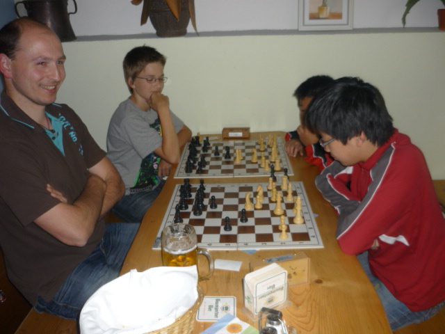 [2009-JHV+2009-l.JPG]