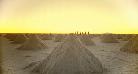 [33_mounds.png]