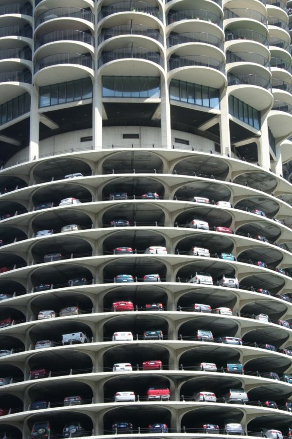 நவீன உலகத்தின் சாதனை Car-parking+1