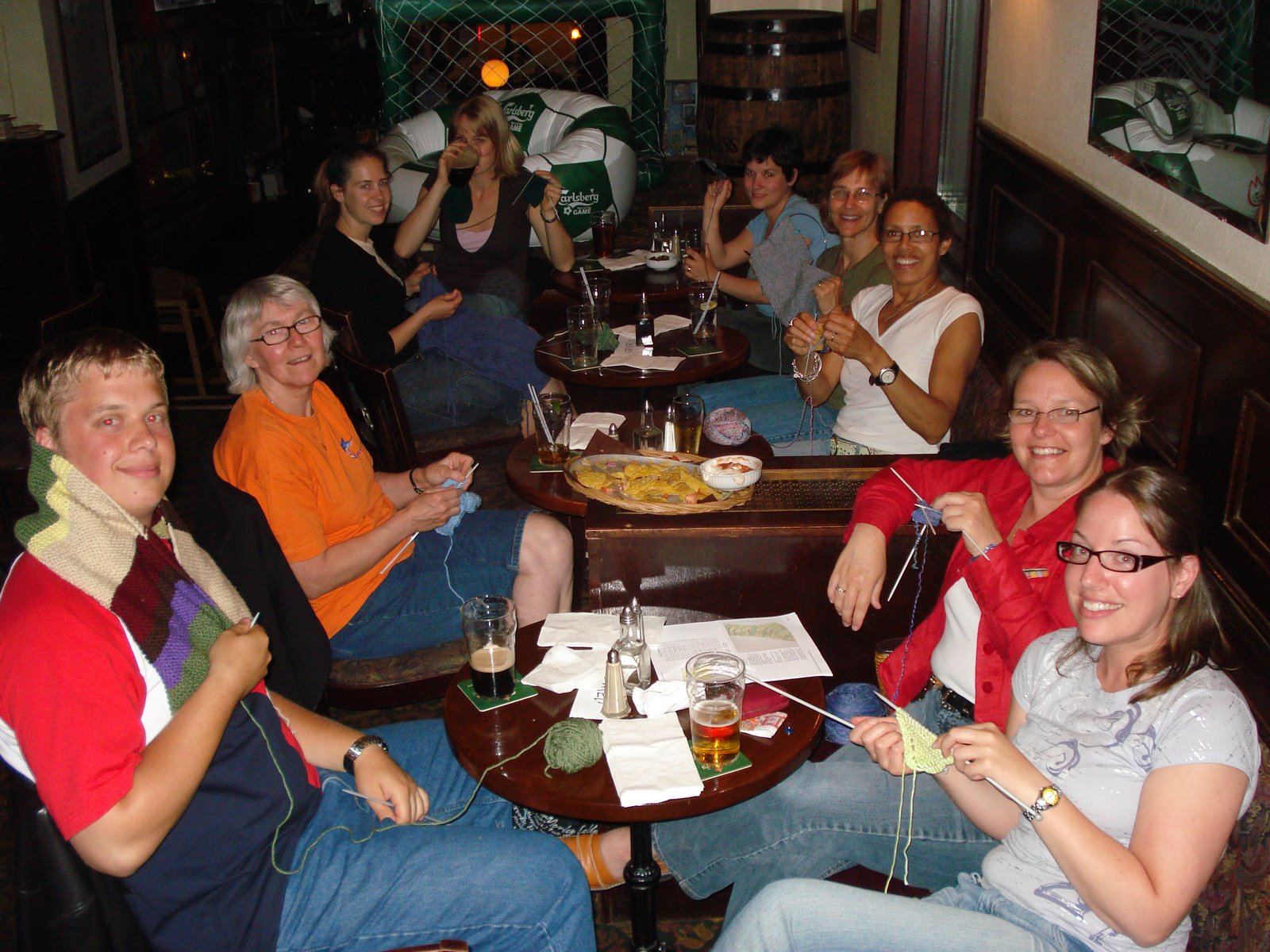 [Knit+Night+Toucan+1st.JPG]