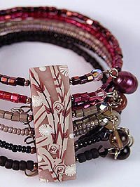 [cherrybracelet.JPG]