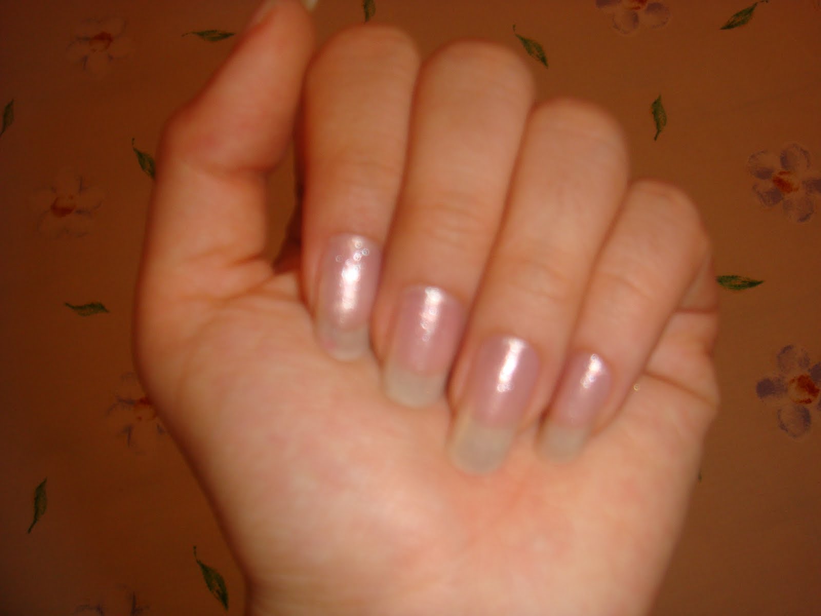 bye bye long nails. finally i decided to cut my nails yesterday =/