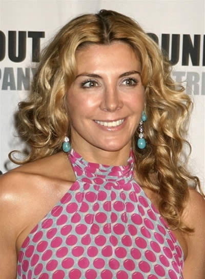 Natasha Richardson Curly Hairstyle