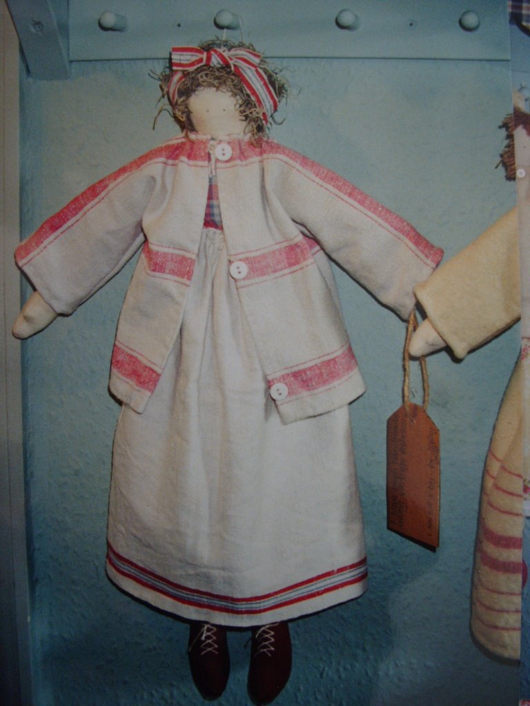 [earlydolls+025.jpg]