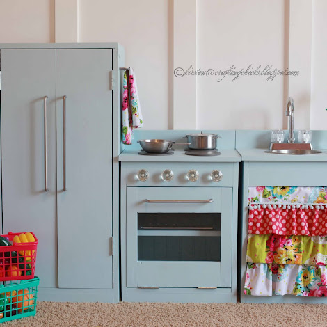 diy children kitchen
