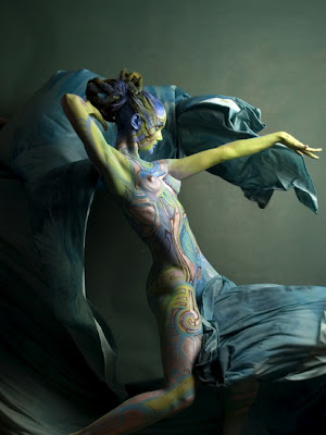 Popular women body painting