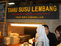 tahu susu lembang