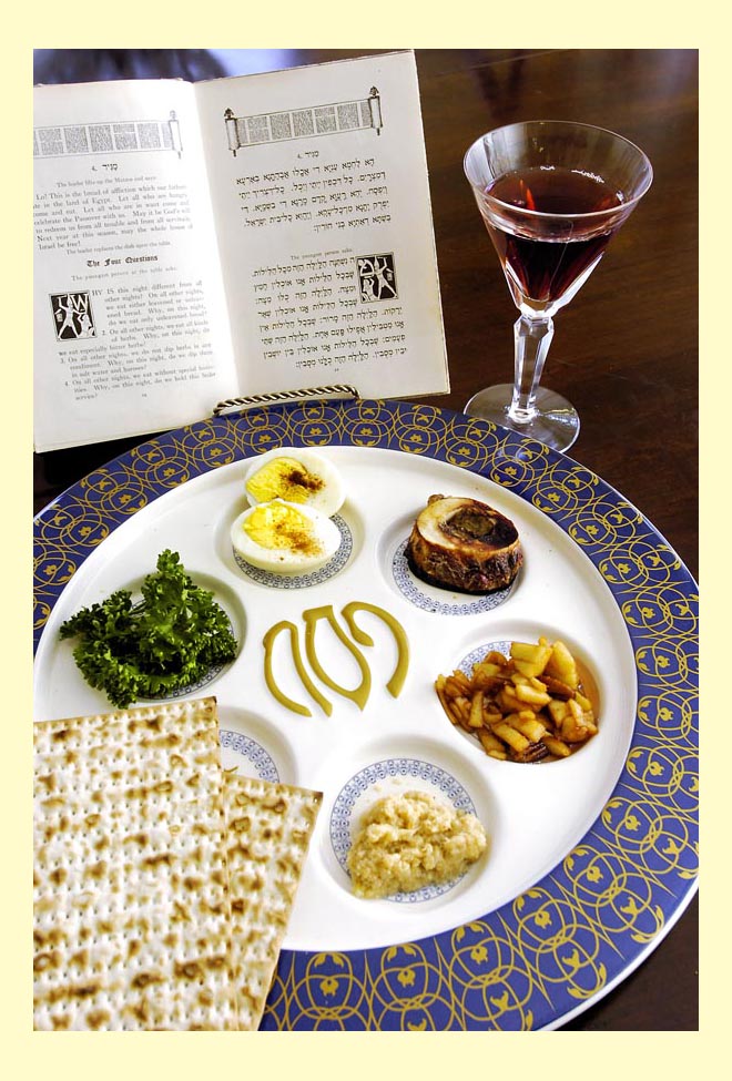 [Seder+Table.jpg]