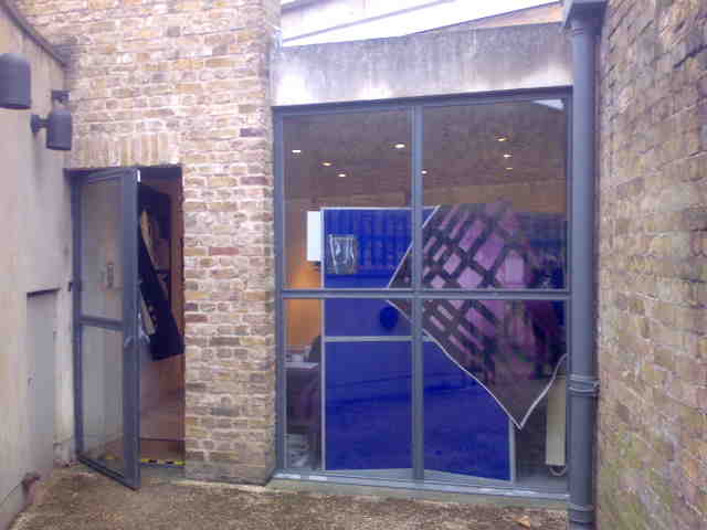 [08032008223-782829.jpg]