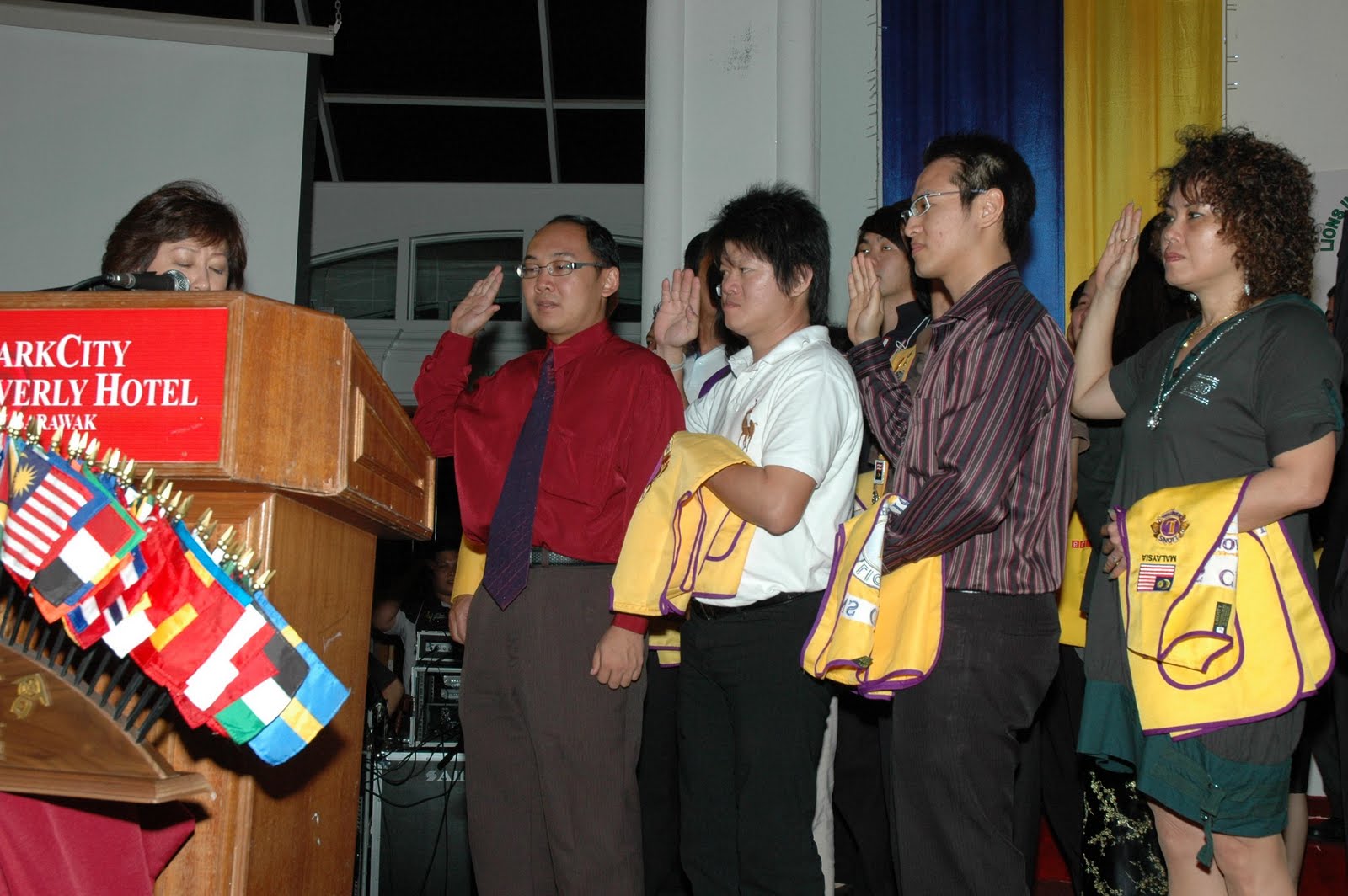 [DSC0119.JPG]