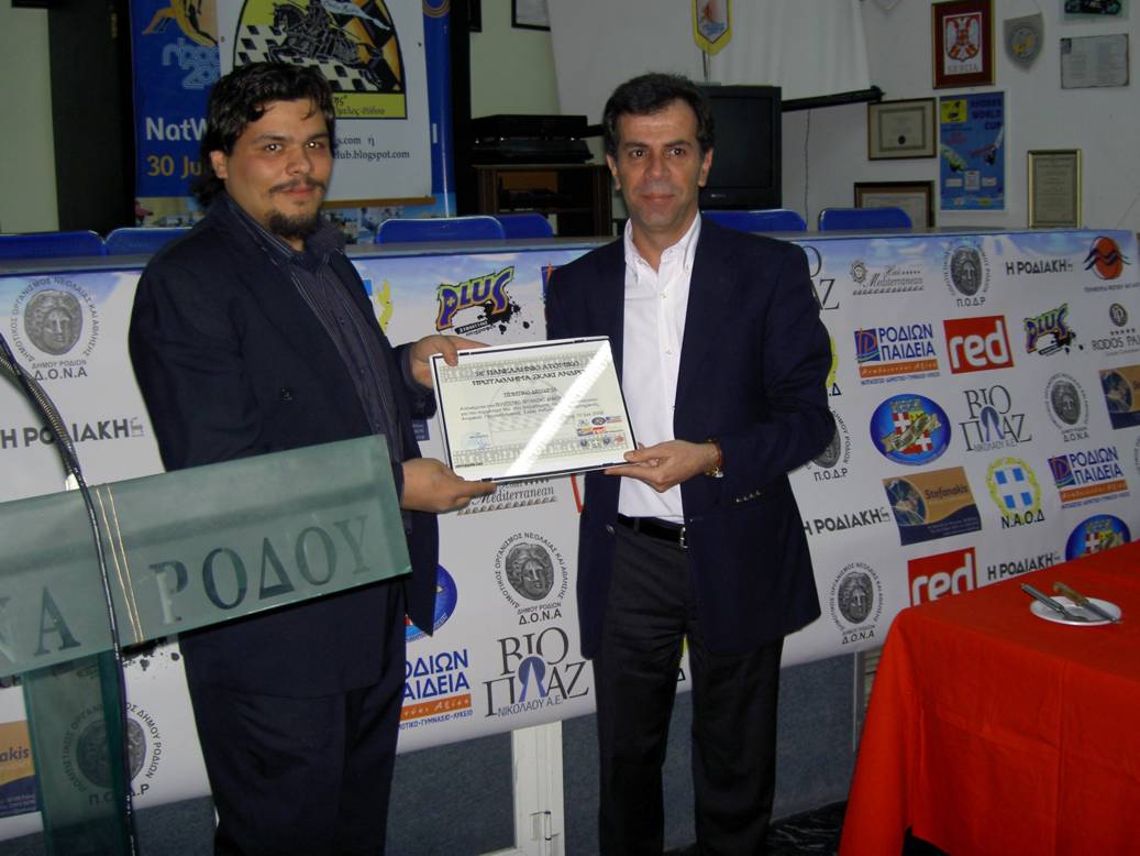 [PICT0476.JPG]