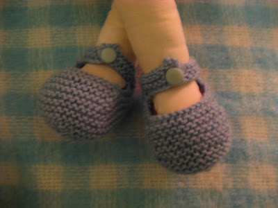 Newborn Baby Girl Shoes on Little Shoes For A Little Newborn Baby Girl I Discovered That There