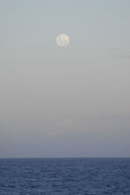 Moon rise in the Southern Ocean