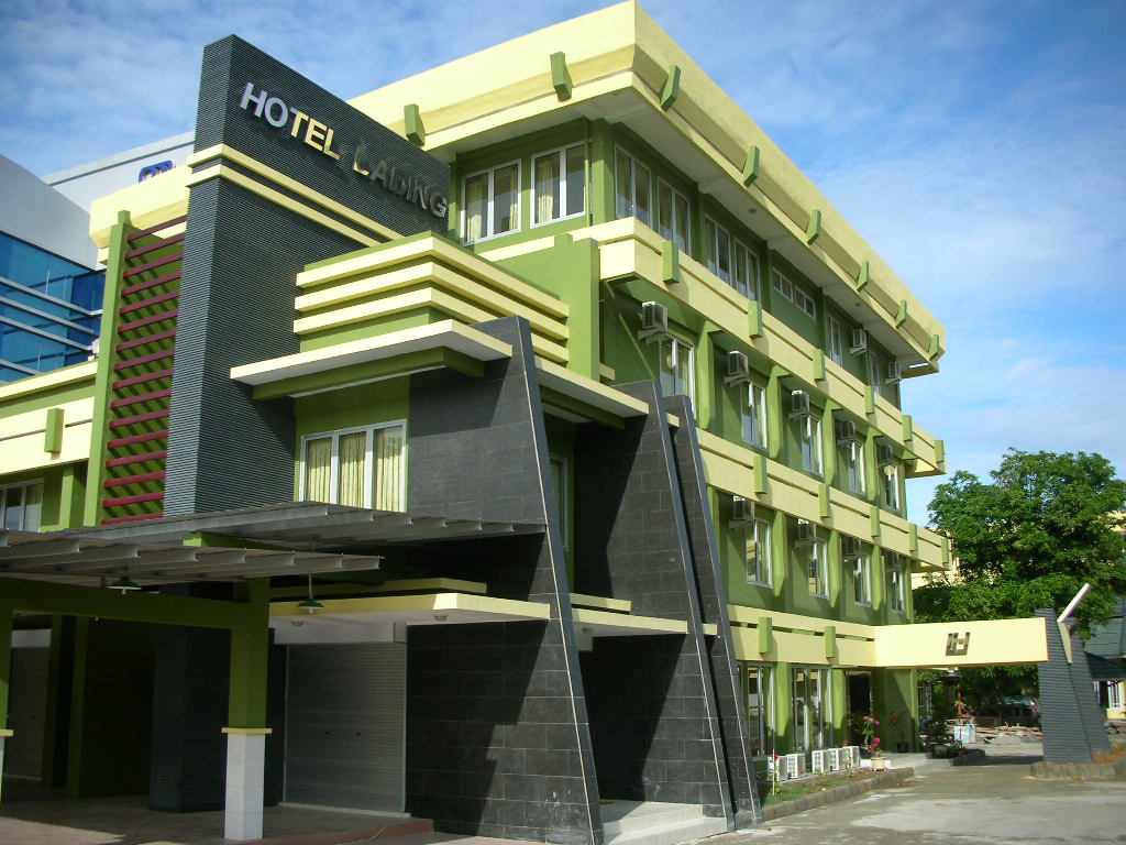[Gedung+Depan+a.JPG]