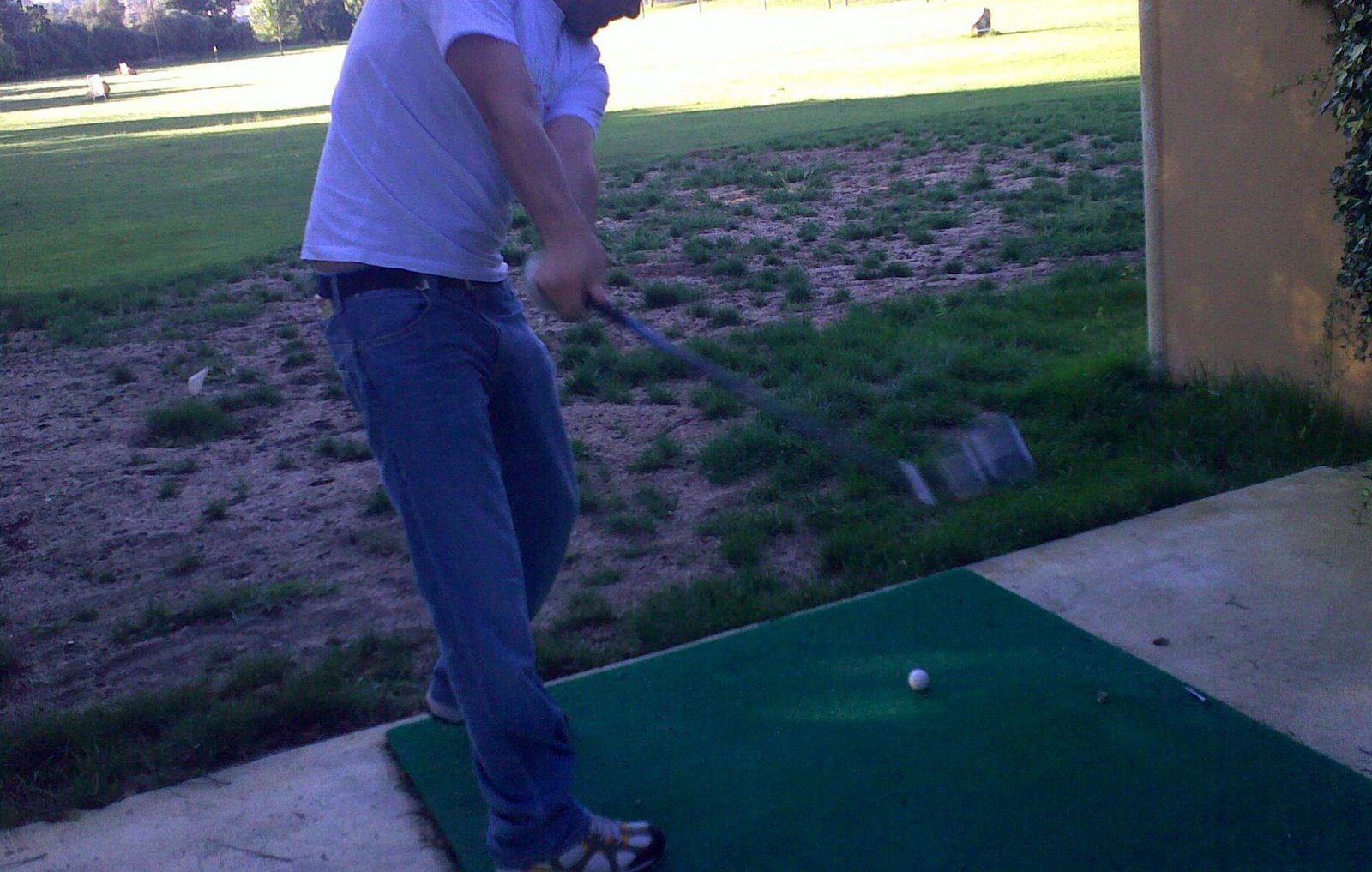 [golf.jpg]