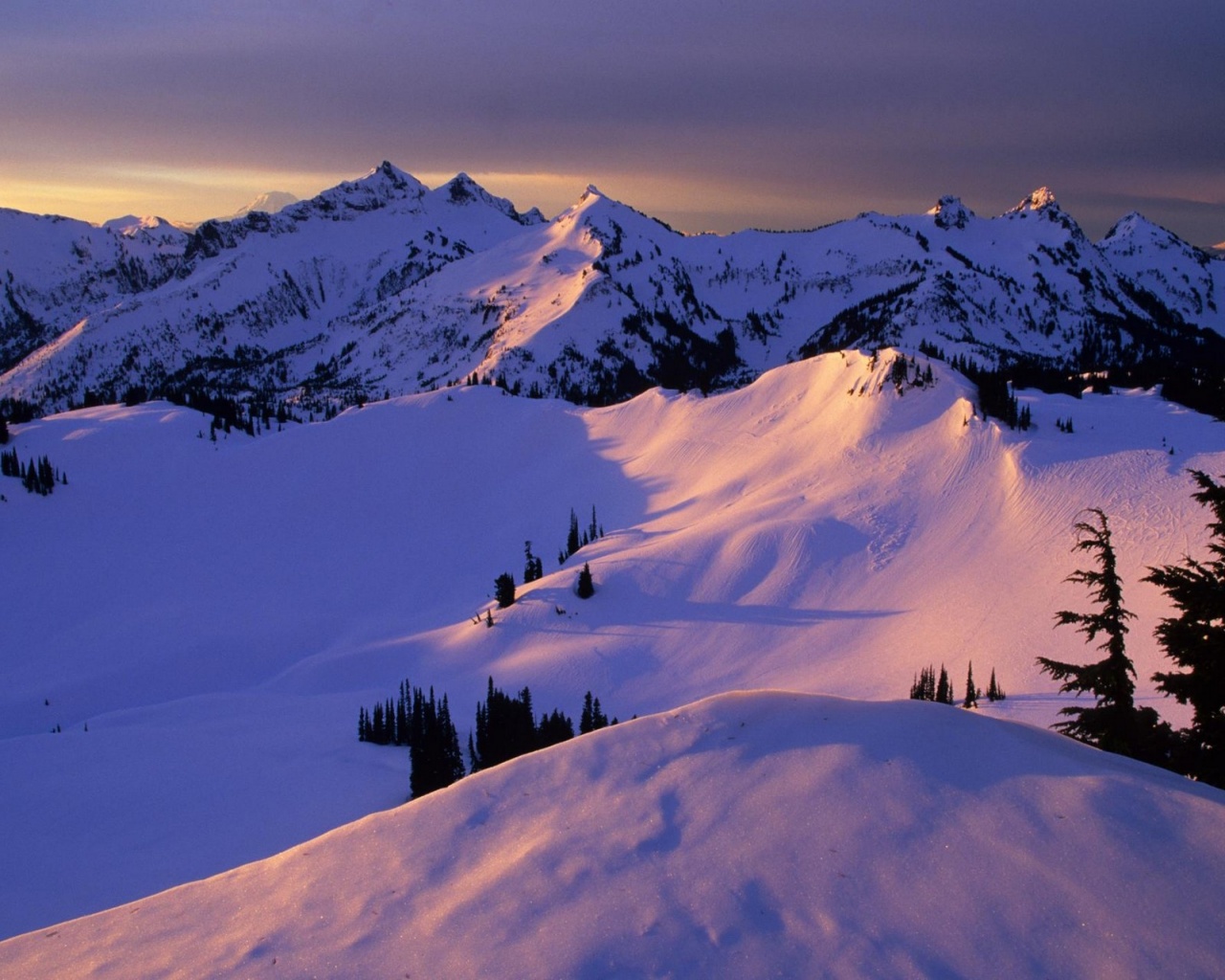Poze Iarna la Munte: Poze Iarna Munte Imagini Montane Zapada in Munti